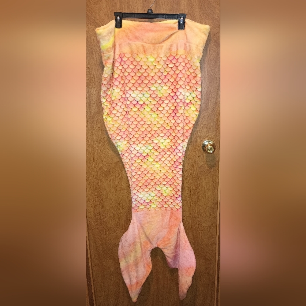 Mermaid Tail Throw Comfy Tails Soft Cozy Fleece Yellow Orange Pink Fun Blanket